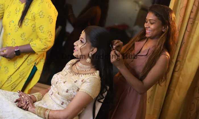 Bombshell Bridal studio